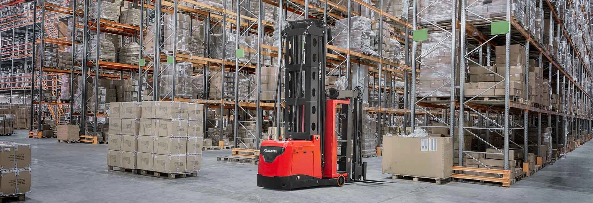 Навантажувач для вузьких проходів